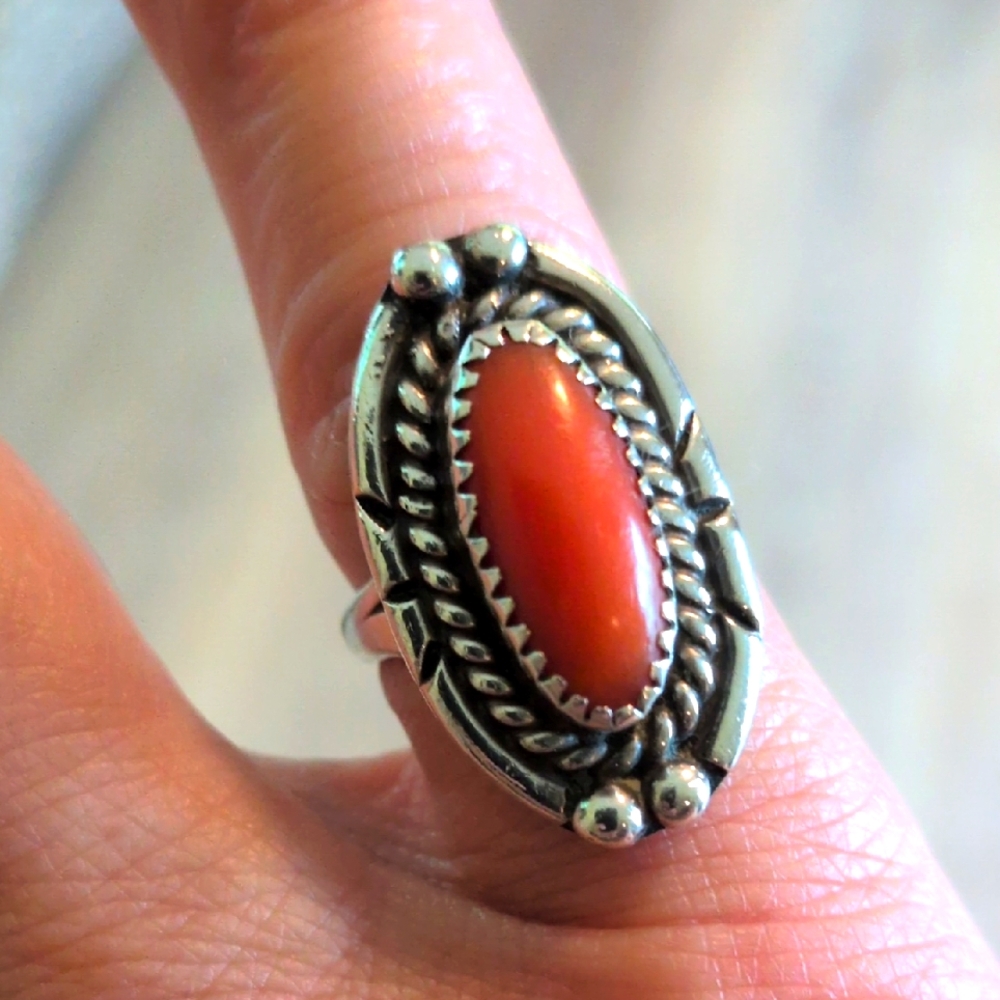 Vintage J Whitegoat Sterling Silver and Coral Native American Women's Ring